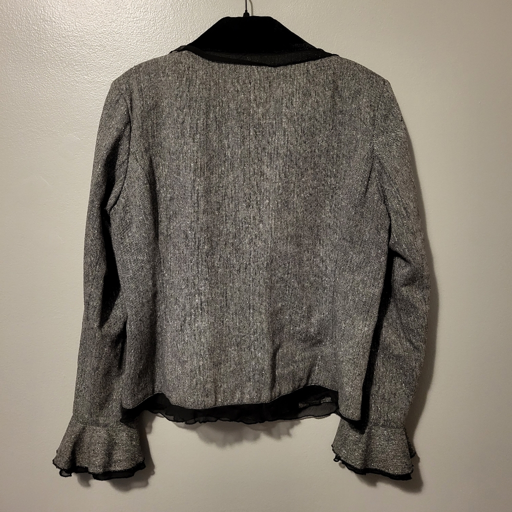 Metrostyle Gray, Black, & Silver Metallic Blazer & Skirt Set Size 12 - Picture 6 of 12